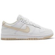  Nike Dunk Low Pearl White